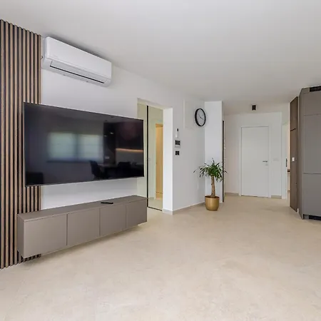 Seaside Apartament Polje (Krk)